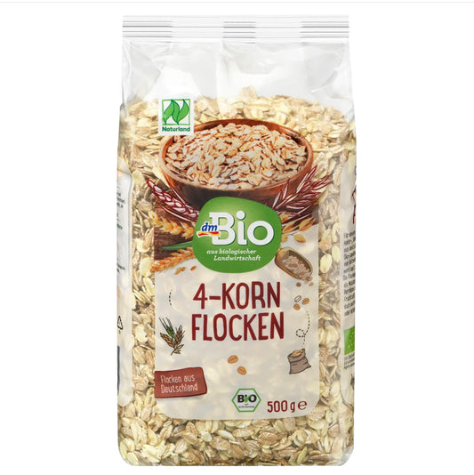 bio organic grain flakes in oats, spelt, rye, barley