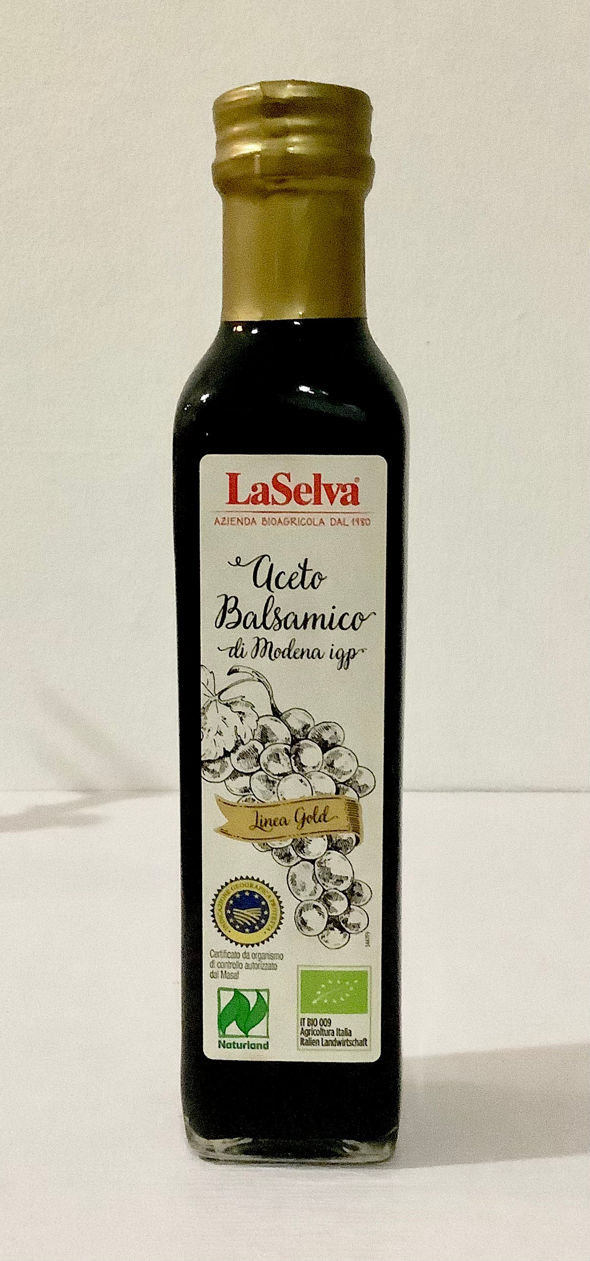 Organic_aceto_balsamico_di_modena_linea_gold_250_ml_front